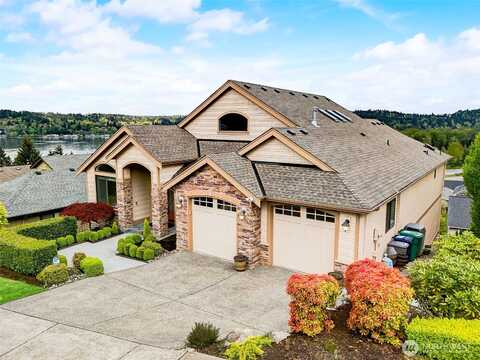 Pine View, ISSAQUAH, WA 98027