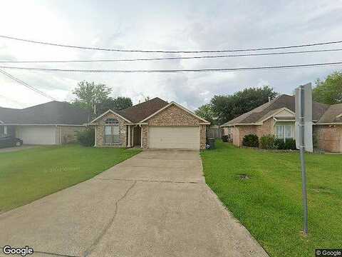 Alece, BEAUMONT, TX 77713