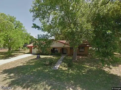 Shady Oaks, FLORESVILLE, TX 78114