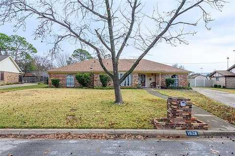 Westridge, HURST, TX 76054