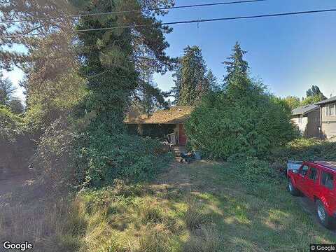 75Th Ave Ne, KENMORE, WA 98028