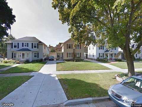 53Rd, MILWAUKEE, WI 53208