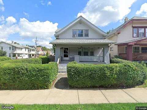 82Nd, CLEVELAND, OH 44102
