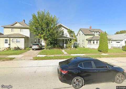 17Th, EAST MOLINE, IL 61244