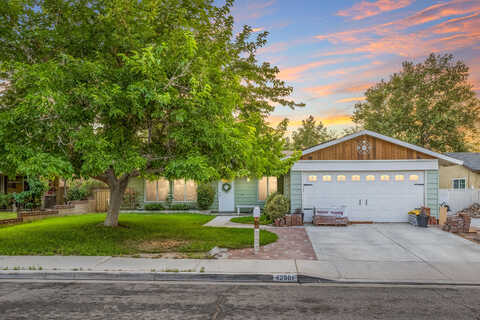 Willow West, LANCASTER, CA 93536