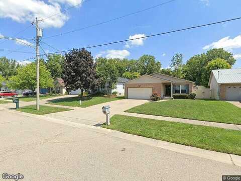 Caprice Dr, MIDDLETOWN, OH 45044