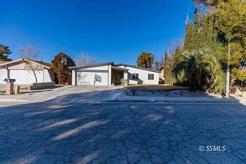 Kinnett, RIDGECREST, CA 93555