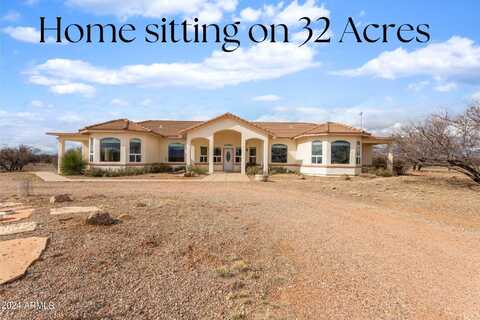 9829 E ADAM Trail, Hereford, AZ 85615