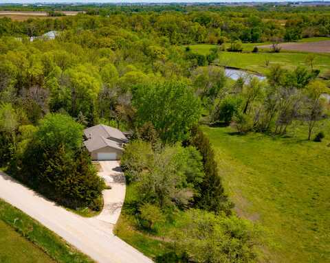 414 335th Street, Perry, IA 50220