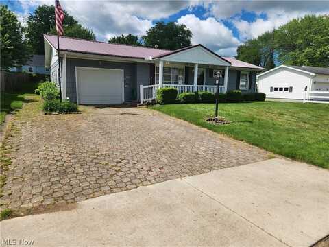 1815 Grace Drive, Coshocton, OH 43812