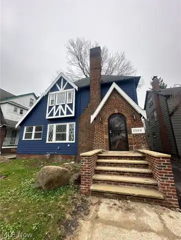 3504 Antisdale Avenue, Cleveland Heights, OH 44118
