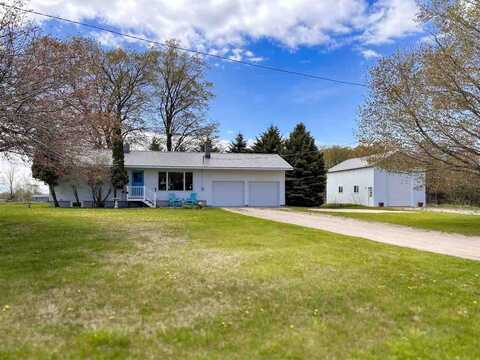 8937 Middle Village, Harbor Springs, MI 49740