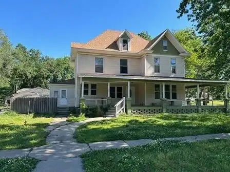 933 East Monroe, Fredonia, KS 66736