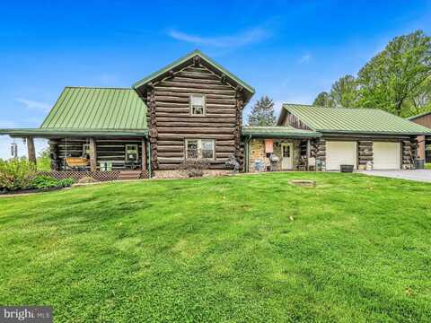 87 S MOUNTAIN ROAD, ROBESONIA, PA 19551