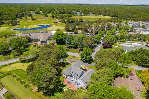 101 Willowbend Drive, Mashpee, MA 02649