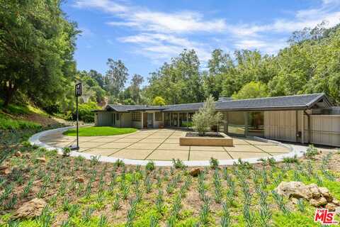 1776 Old Ranch Rd, Los Angeles, CA 90049