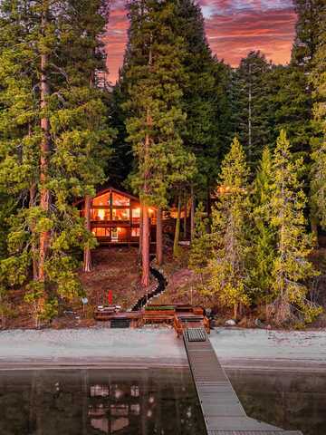 2217 Lakeview Avenue, McCall, ID 83638