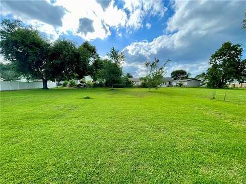 24 KEANE Drive, Chalmette, LA 70043