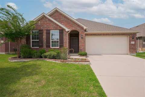 2697 Twin Point Drive, Lewisville, TX 75056