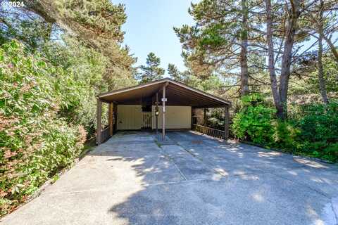 1600 Rhododendron DR, Florence, OR 97439