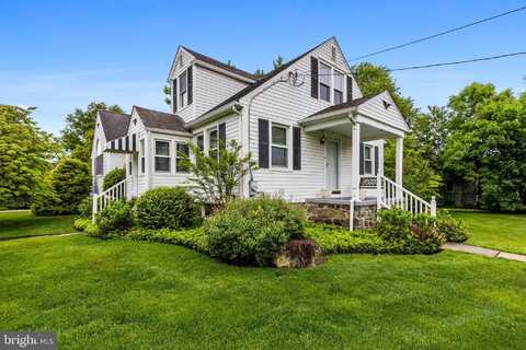 201 2ND AVENUE, NEWTOWN SQUARE, PA 19073