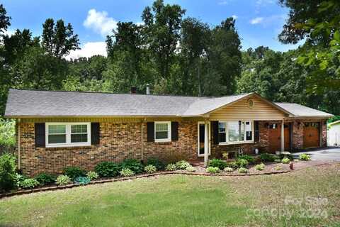71 Lakemont Park Road, Hickory, NC 28601