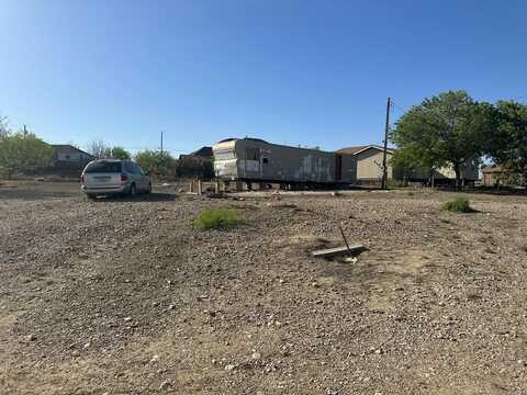 189 Wipff Rd, Eagle Pass, TX 78852