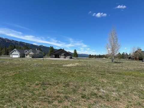 13116 Hawks Bay Road, Donnelly, ID 83615