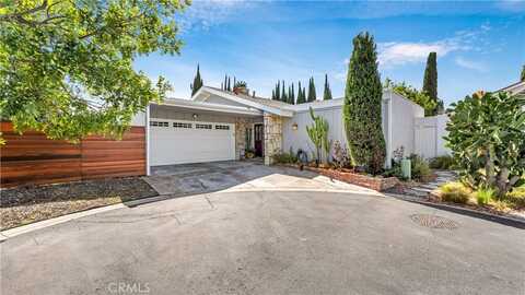 23301 Downland Road, Lake Forest, CA 92630