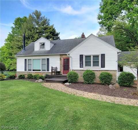 11605 Prospect Road, Strongsville, OH 44149