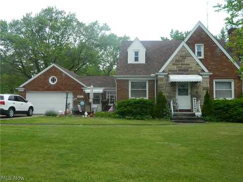 6890 State Road, Parma, OH 44134