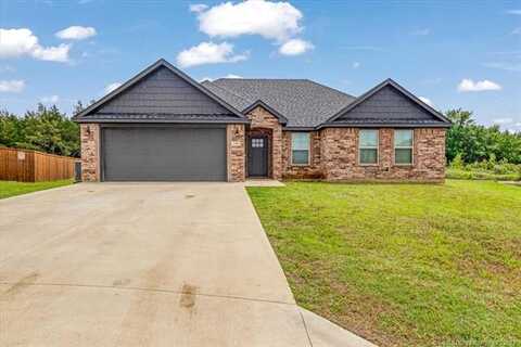 2700 Colonial Drive, Durant, OK 74701