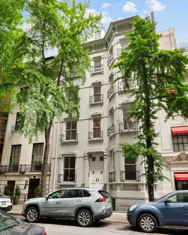 19 East 75th Street, New York, NY 10021