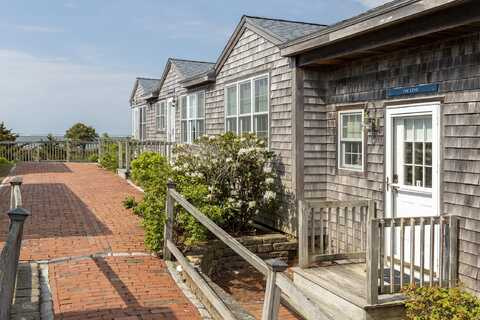 9 Windemere Road, West Yarmouth, MA 02673