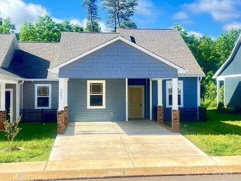 2862 15th Ave Place, Hickory, NC 28602