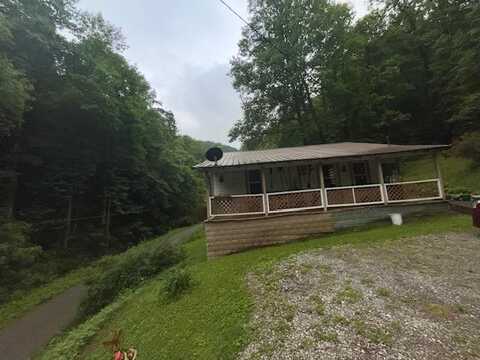 188 JOHNSON HOLLOW ROAD, Pikeville, KY 41501