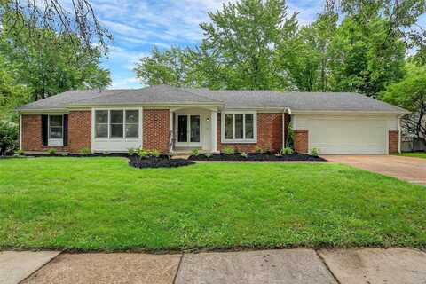 14550 Crossway Court, Chesterfield, MO 63017