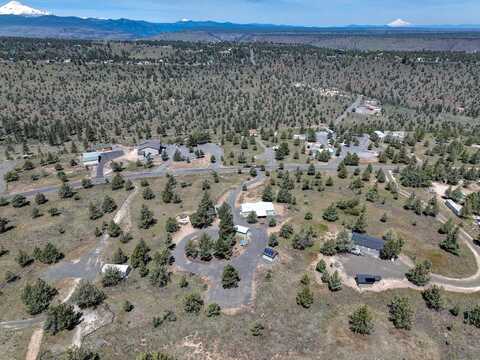 5423 SW Upper Canyon Rim Drive, Culver, OR 97734