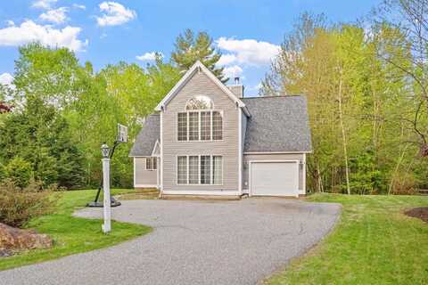 29 Exeter Place, Laconia, NH 03246