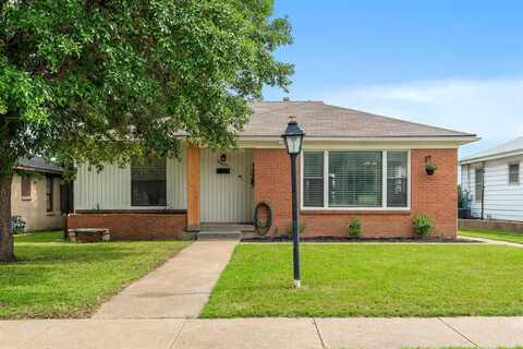 4609 Calmont Avenue, Fort Worth, TX 76107