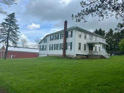 6574 Admiral Perry Highway, Loretto, PA 15940