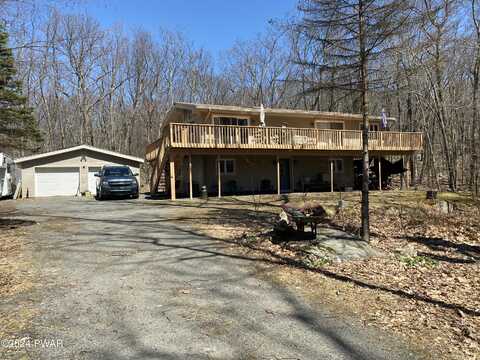 105 Canoe Brook Drive, Lords Valley, PA 18428
