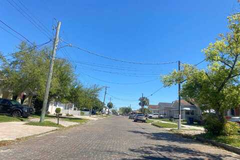 Cordelia, TAMPA, FL 33607