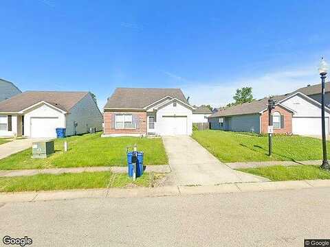 Roundwood, INDIANAPOLIS, IN 46235