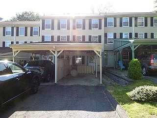 Rising Trail Court #5, Middletown, CT 06457