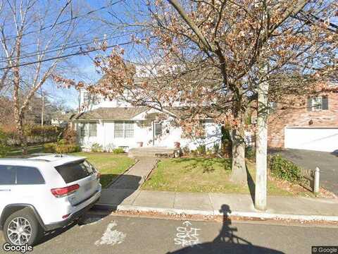 Allen, WOODMERE, NY 11598