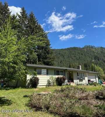 2761 Denton Rd, Hope, ID 83836