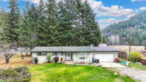 2761 Denton Rd, Hope, ID 83836