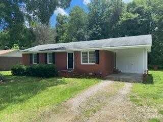 546 Roundtree Circle, Chester, SC 29706