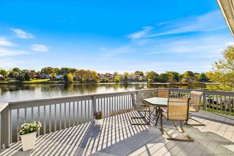 66 Shore Drive, Waterford, CT 06385